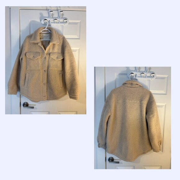 American Eagle Sherpa Trucker Jacket, Cream, Size M - Picture 4 of 4